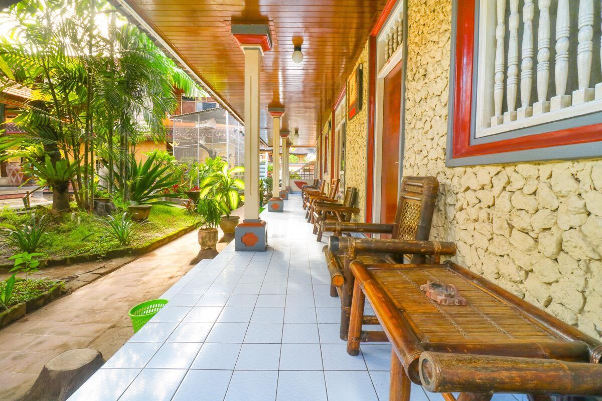 Surf Doggie Inn Kuta Lombok Exteriér fotografie